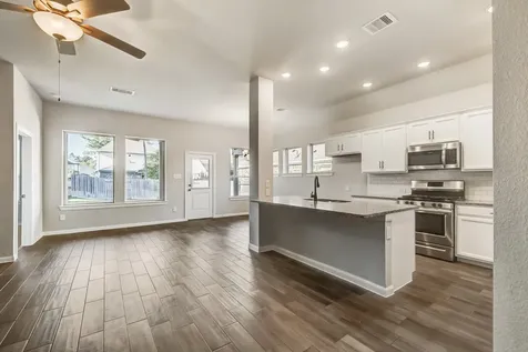 119 Winged Elm Court Conroe TX 77318