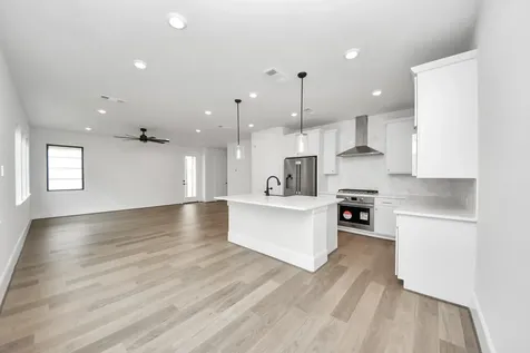 12010 Royal Oaks Banner Way Houston TX 77082