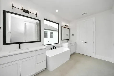 12010 Royal Oaks Banner Way Houston TX 77082