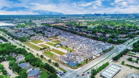 12010 Royal Oaks Banner Way Houston TX 77082
