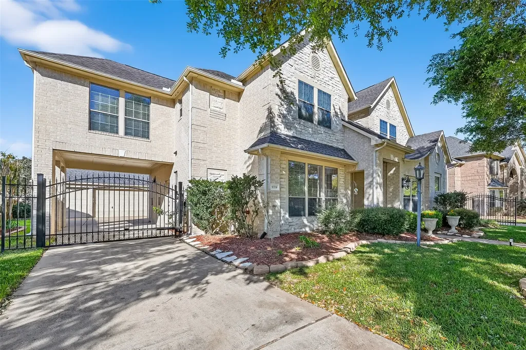 5719 Grandwood Lane Katy TX 77450