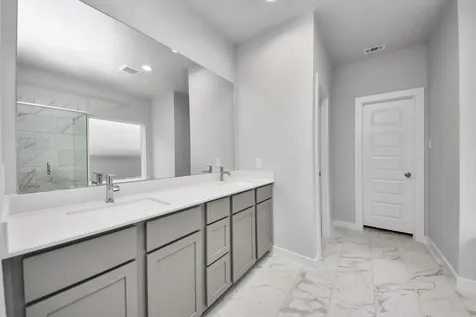 14831 Diamond Dove Lane Houston TX 77049