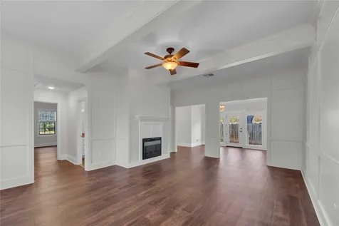 303 South Franklin La Grange TX 78945