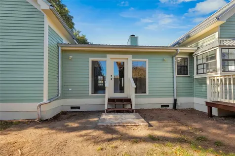 303 South Franklin La Grange TX 78945