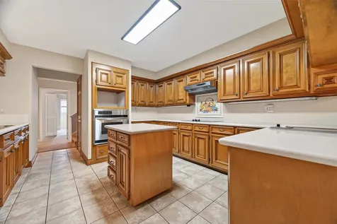 8006 Oakwood Forest Drive Houston TX 77040