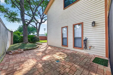 8006 Oakwood Forest Drive Houston TX 77040