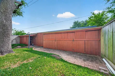 8006 Oakwood Forest Drive Houston TX 77040