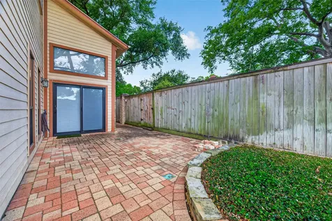 8006 Oakwood Forest Drive Houston TX 77040