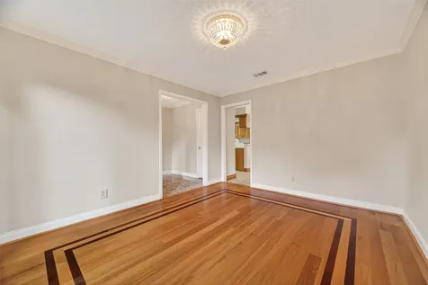 8006 Oakwood Forest Drive Houston TX 77040