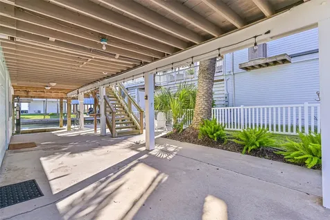 4230 Spanish Main Jamaica Beach TX 77554