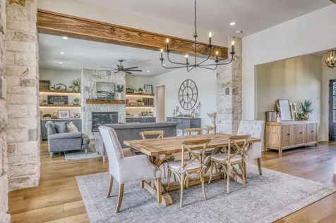1064 Chapel View Lane Chappell Hill TX 77426