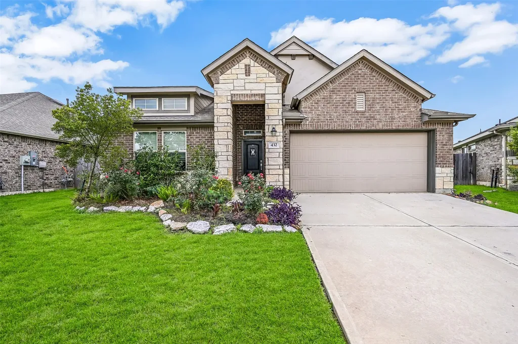 432 Pecan Landing Lane La Marque TX 77568