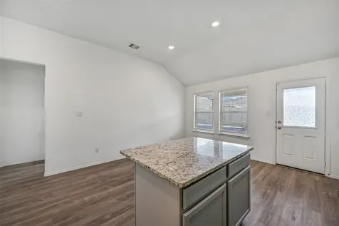 432 Pecan Landing Lane La Marque TX 77568