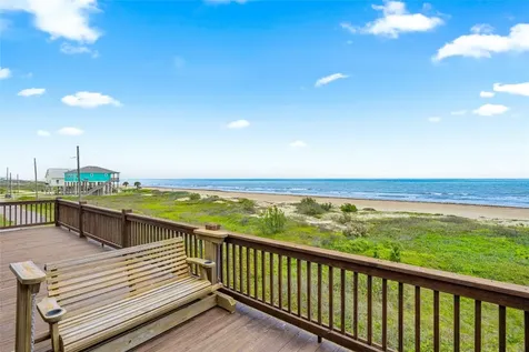 774 Wommack Crystal Beach TX 77650