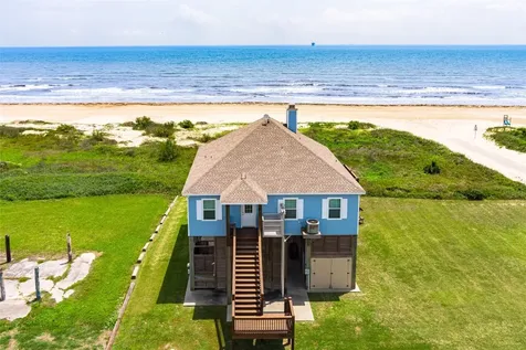 774 Wommack Crystal Beach TX 77650