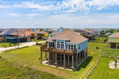 774 Wommack Crystal Beach TX 77650