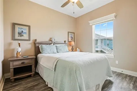 774 Wommack Crystal Beach TX 77650