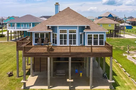 774 Wommack Crystal Beach TX 77650