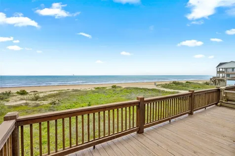 774 Wommack Crystal Beach TX 77650