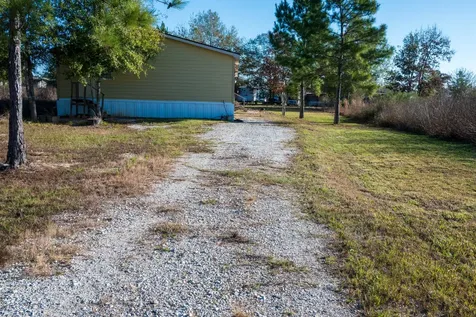 62 County Road 5248 Cleveland TX 77327