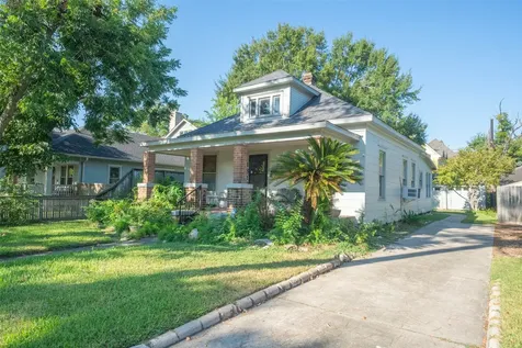 1819 Cortlandt Street Houston TX 77008