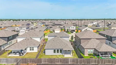 10511 Kings River Drive Rosharon TX 77583