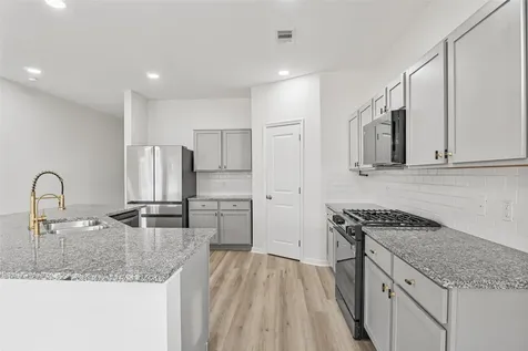 10511 Kings River Drive Rosharon TX 77583