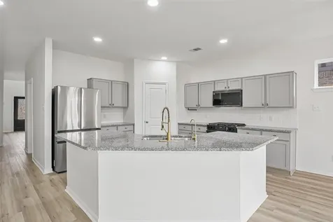 10511 Kings River Drive Rosharon TX 77583
