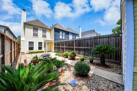 926 Rutland Street Houston TX 77008