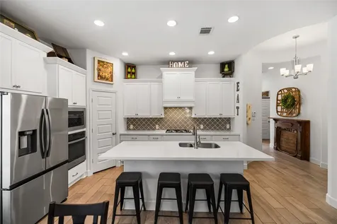 122 Hidden Peak Drive Montgomery TX 77316
