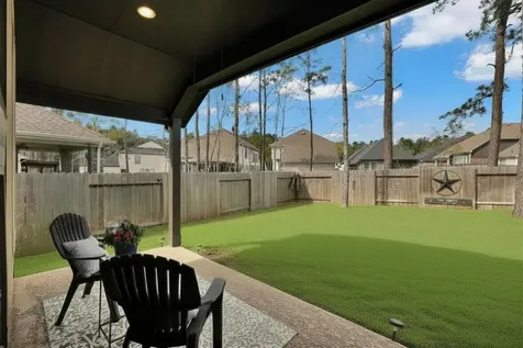 122 Hidden Peak Drive Montgomery TX 77316