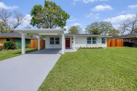 6027 Kenilwood Drive Houston TX 77033