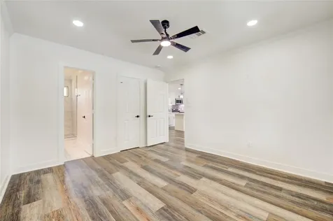 6027 Kenilwood Drive Houston TX 77033