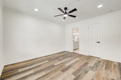 6027 Kenilwood Drive Houston TX 77033