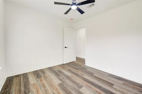 6027 Kenilwood Drive Houston TX 77033