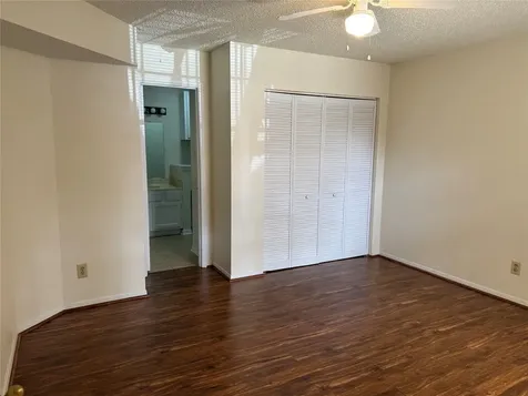 2300 Old Spanish Trail 1038 Houston TX 77054