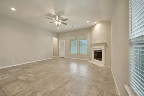 611 Applewood Drive League City TX 77573