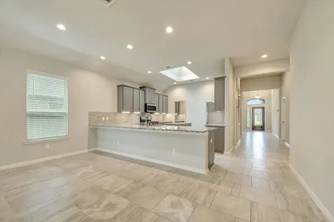 611 Applewood Drive League City TX 77573