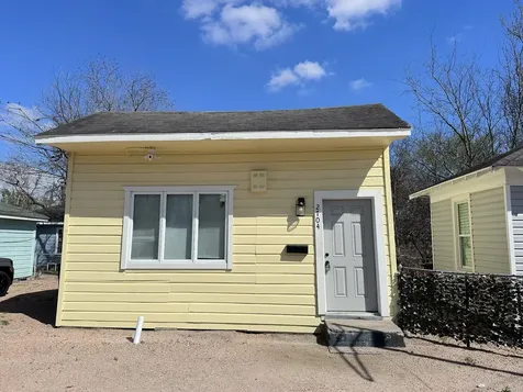 2704 Brewster Street Houston TX 77026