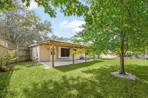 1342 Castle Glen Drive Houston TX 77015