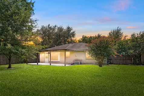 1342 Castle Glen Drive Houston TX 77015