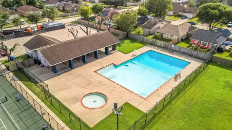 1342 Castle Glen Drive Houston TX 77015