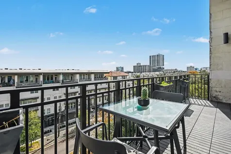 4820 Caroline Street 501 Houston TX 77004