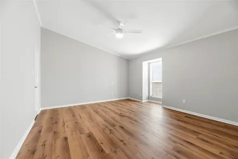 5711 Sugar Hill Drive 24 Houston TX 77057