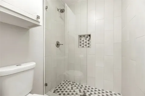 5711 Sugar Hill Drive 24 Houston TX 77057