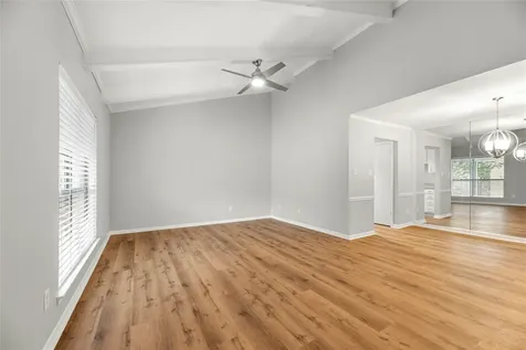 5711 Sugar Hill Drive 24 Houston TX 77057