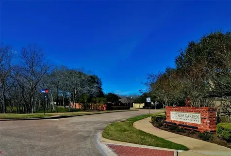 11219 English Rose Trail Missouri City TX 77459