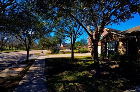 11219 English Rose Trail Missouri City TX 77459