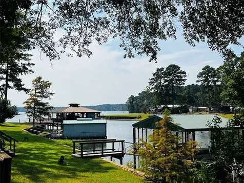422 Beechwood Loop Hemphill TX 75948