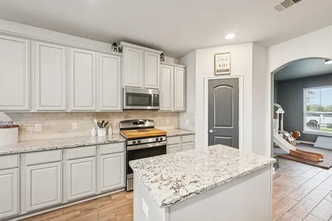2406 Harborwood Court Texas City TX 77568